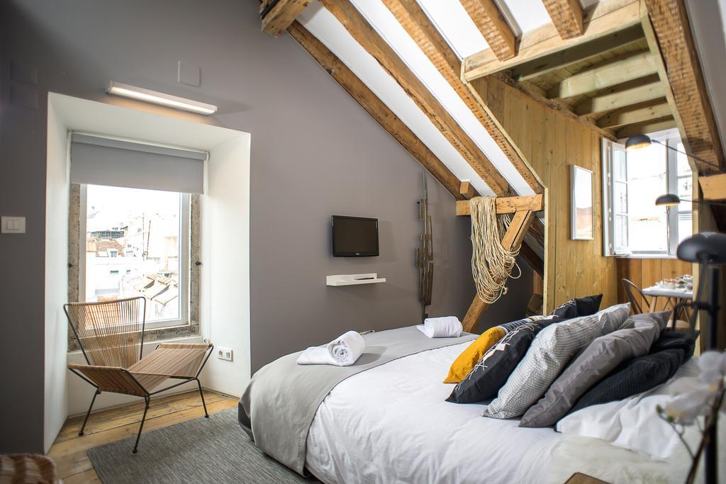 No Limit Bairro Alto Hostel Lisbon Luaran gambar