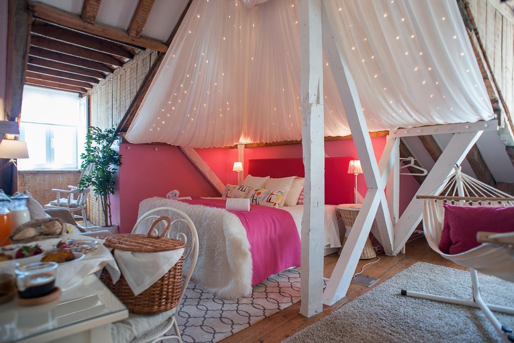 No Limit Bairro Alto Hostel Lisbon Luaran gambar