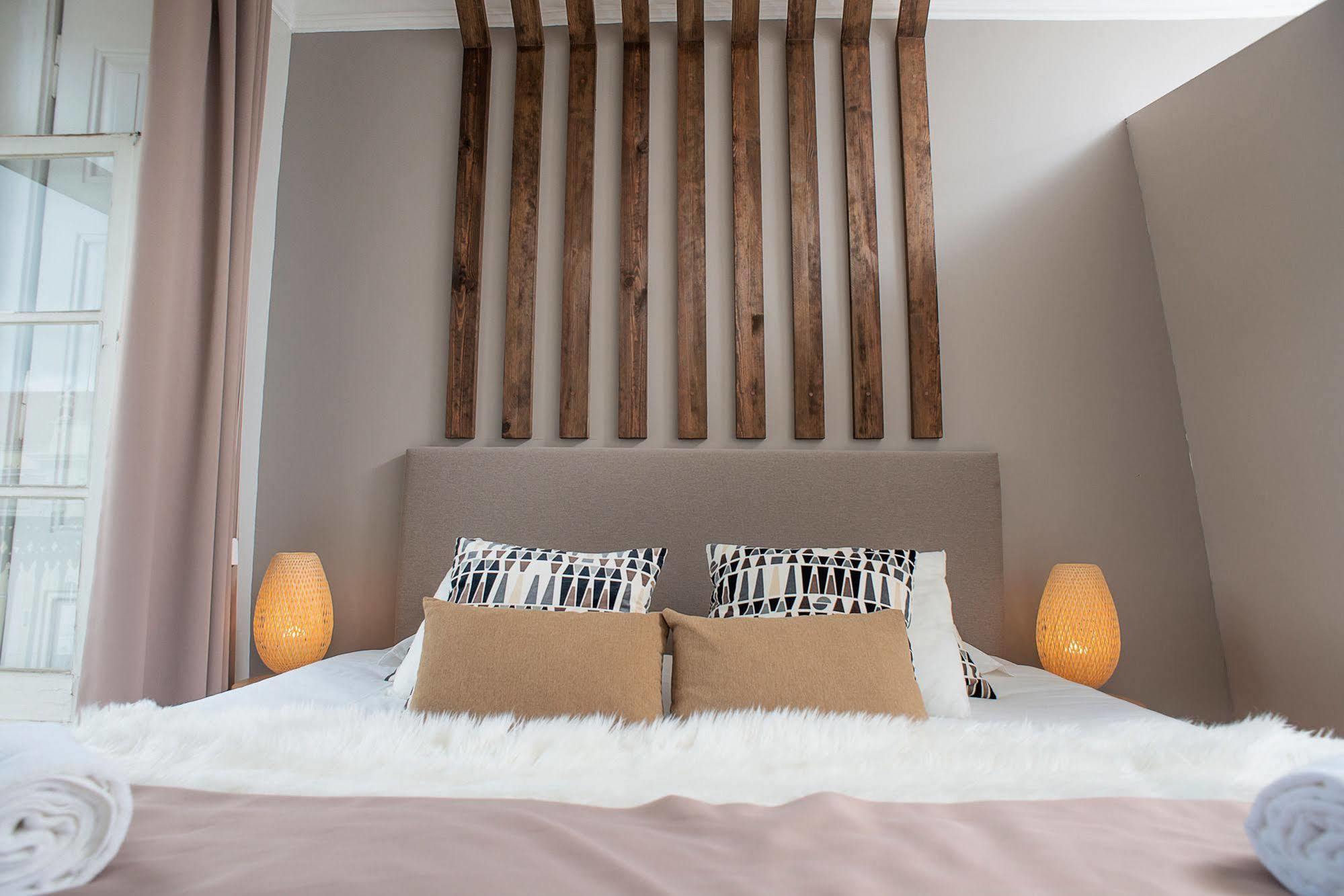 No Limit Bairro Alto Hostel Lisbon Luaran gambar